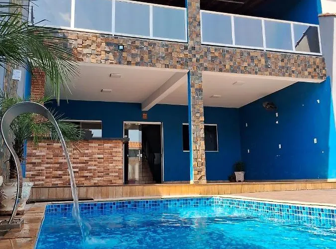 Area De Lazer Golfinho Dourado